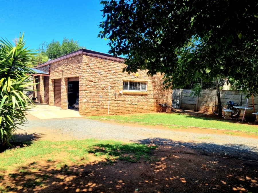 3 Bedroom Property for Sale in Hadison Park Northern Cape